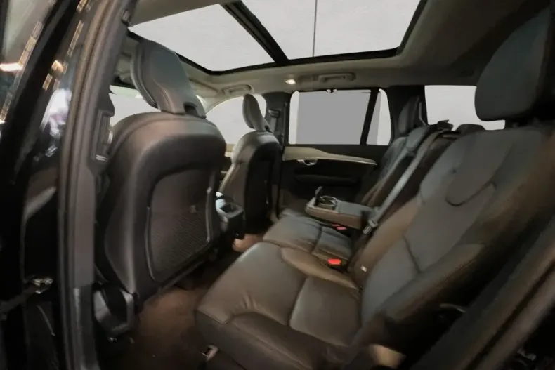 Volvo XC90 din 2024 cu 28.616 km - oferta VOL197799 - foto 15