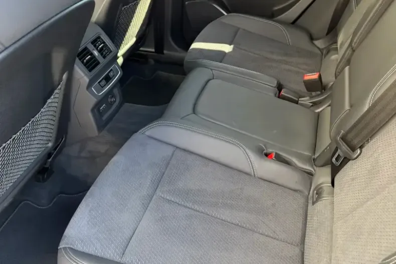 Audi Q5 din 2024 cu 16.500 km - oferta AUD197800 - foto 10