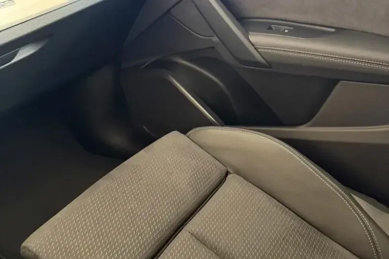 Audi Q5 din 2024 cu 16.500 km - oferta AUD197800 - foto 20