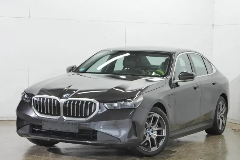 BMW 530 (Seria 5) din 2024 cu 23.415 km - oferta BMW197801 - foto 1