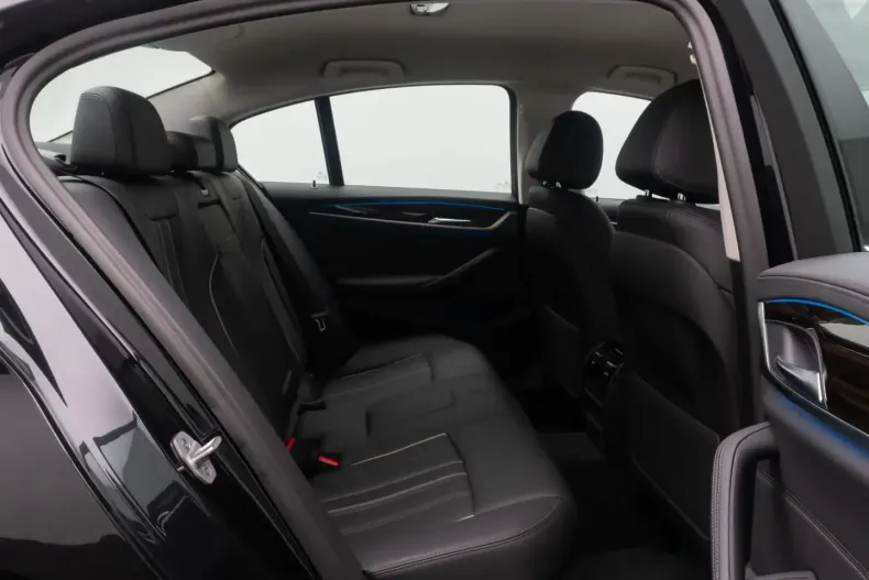 BMW 530 (Seria 5) din 2022 cu 37.911 km - oferta BMW197805 - foto 25