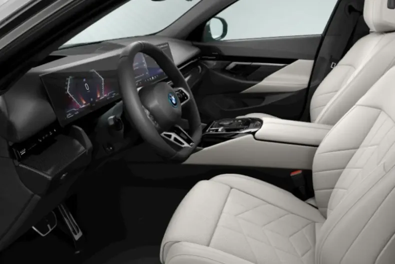 BMW 530 (Seria 5) din 2025 cu 7.500 km - oferta BMW197810 - foto 3