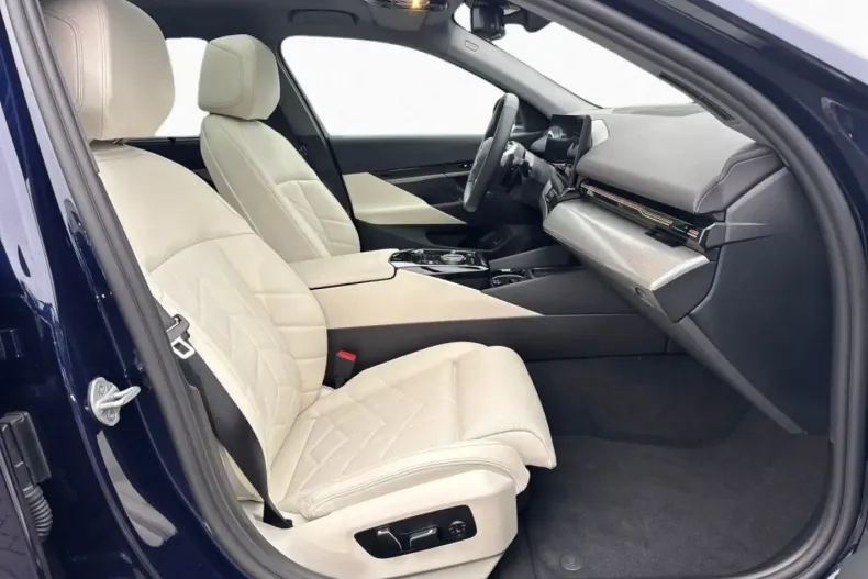 BMW 530 (Seria 5) din 2024 cu 32.601 km - oferta BMW197812 - foto 6