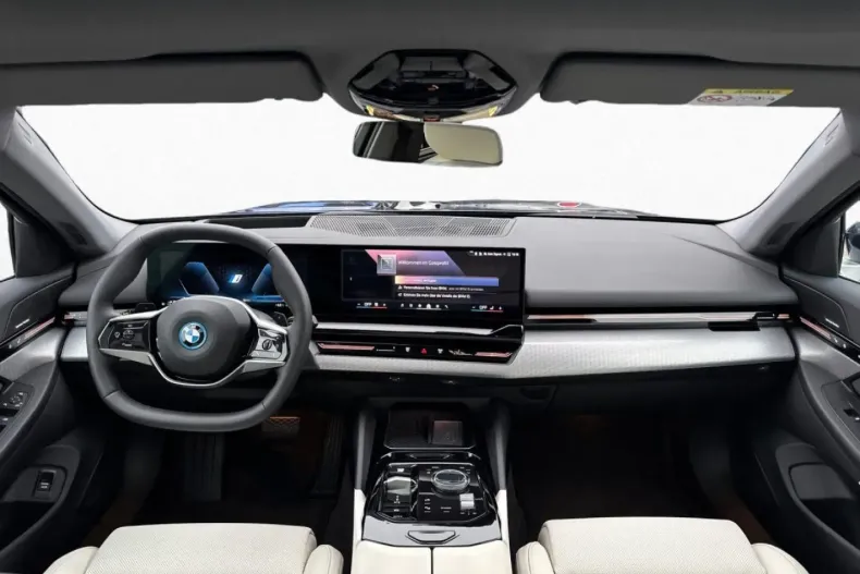 BMW 530 (Seria 5) din 2024 cu 32.601 km - oferta BMW197812 - foto 8