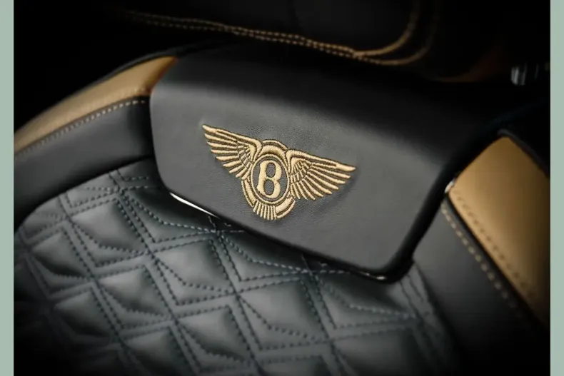 Bentley Flying Spur din 2025 cu 5.400 km - oferta BEN197813 - foto 18