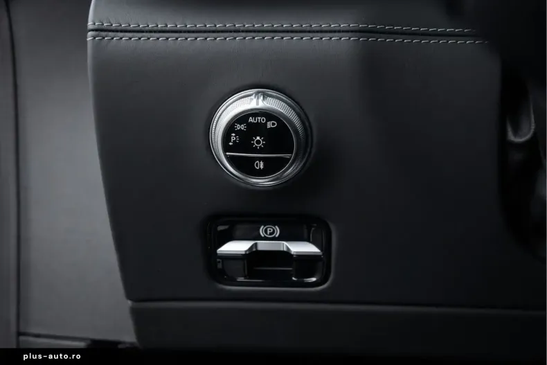 Mercedes-Benz SL 63 AMG (Clasa SL) din 2023 cu 11.539 km - oferta MER197821 - foto 46