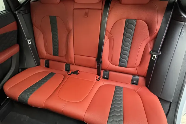 BMW X6 M (Seria X) din 2024 cu 25.122 km - oferta BMW197822 - foto 14