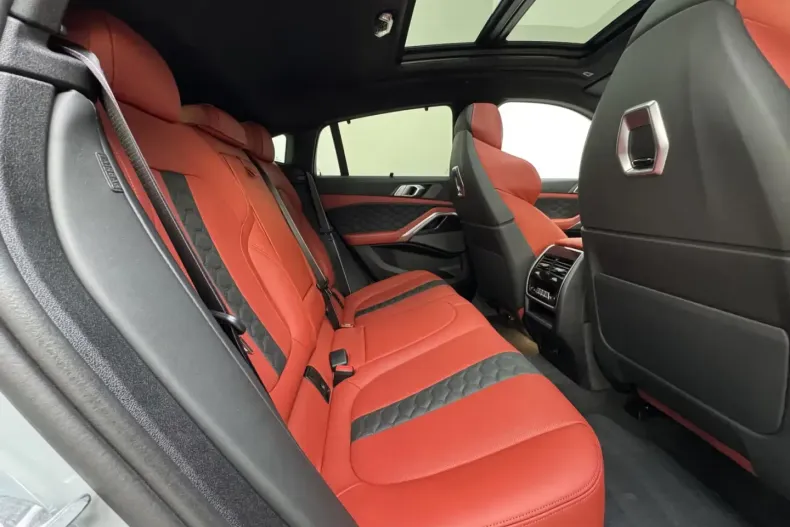 BMW X6 M (Seria X) din 2024 cu 25.122 km - oferta BMW197822 - foto 15