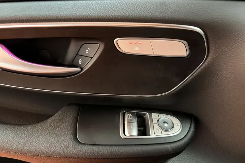 Mercedes-Benz V 220 (Clasa V) din 2025 cu 24.900 km - oferta MER197836 - foto 18