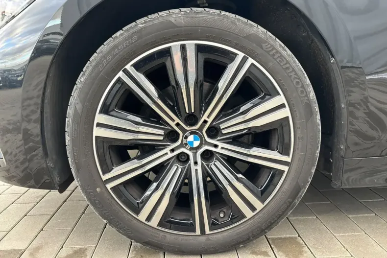 BMW 320 (Seria 3) din 2022 cu 76.441 km - oferta BMW197842 - foto 12