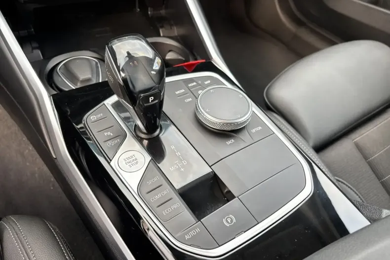 BMW 320 (Seria 3) din 2022 cu 76.441 km - oferta BMW197842 - foto 13