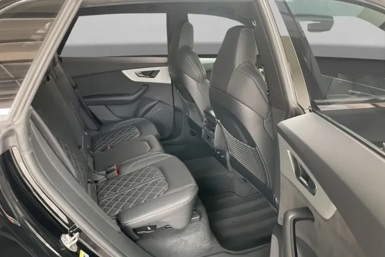 Audi Q8 din 2022 cu 58.300 km - oferta AUD197845 - foto 14