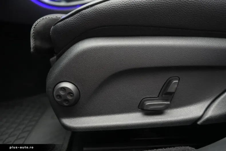 Mercedes-Benz E 300 (Clasa E) din 2021 cu 49.000 km - oferta MER197846 - foto 20