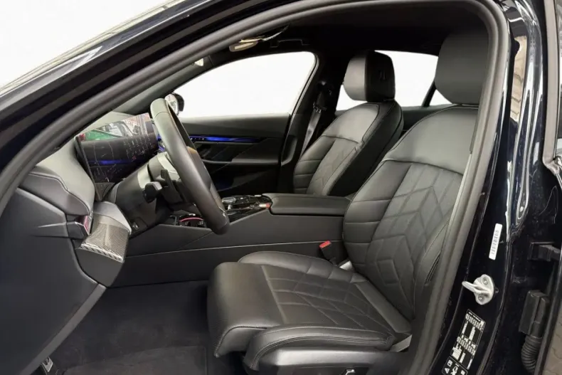 BMW 540 (Seria 5) din 2025 cu 25.392 km - oferta BMW197849 - foto 9