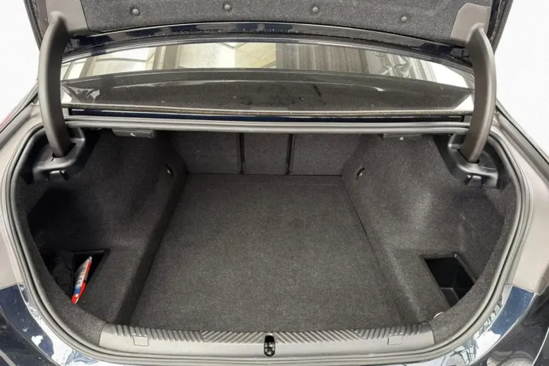 BMW 540 (Seria 5) din 2025 cu 25.392 km - oferta BMW197849 - foto 12