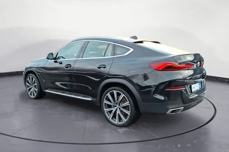 BMW X6 (Seria X) din 2021 cu 73.242 km - oferta BMW197850 - foto 3