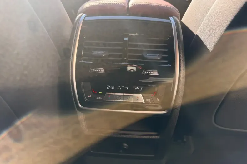 BMW X6 (Seria X) din 2024 cu 6.999 km - oferta BMW197852 - foto 26