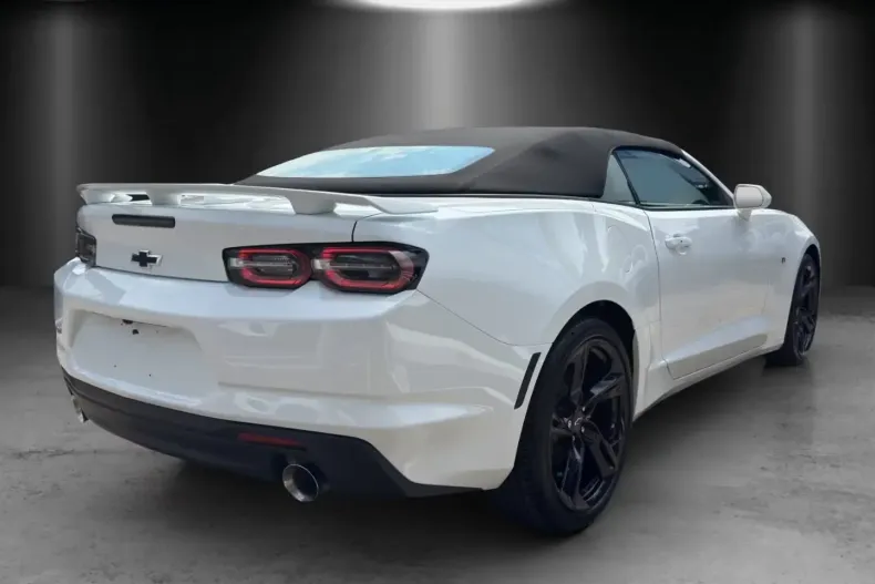 Chevrolet Camaro din 2025 cu 4.990 km - oferta CHE197855 - foto 4