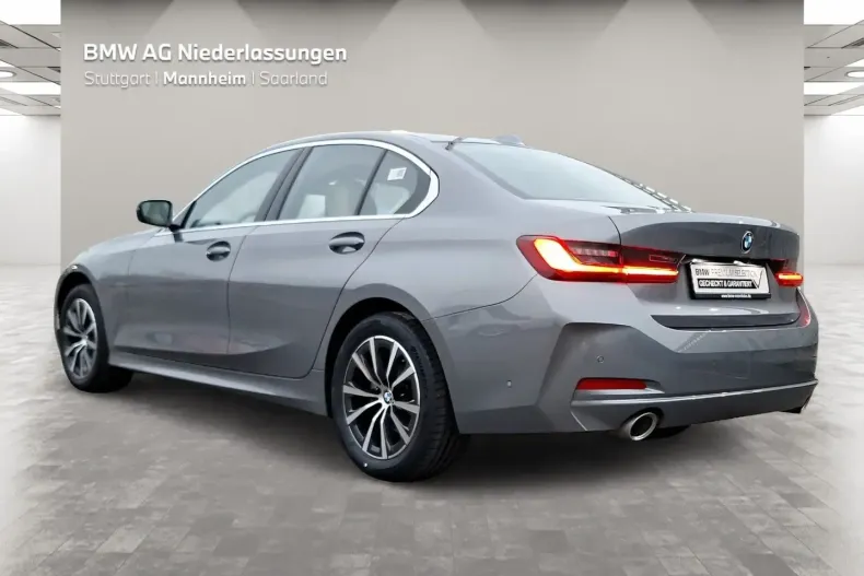 BMW 320i (Seria 3) din 2022 cu 22.376 km - oferta BMW197862 - foto 2