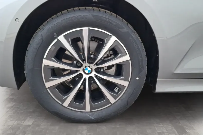 BMW 320i (Seria 3) din 2022 cu 22.376 km - oferta BMW197862 - foto 9