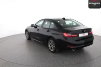 BMW 320i (Seria 3) din 2021 cu 48.439 km - oferta BMW197863 - foto 3