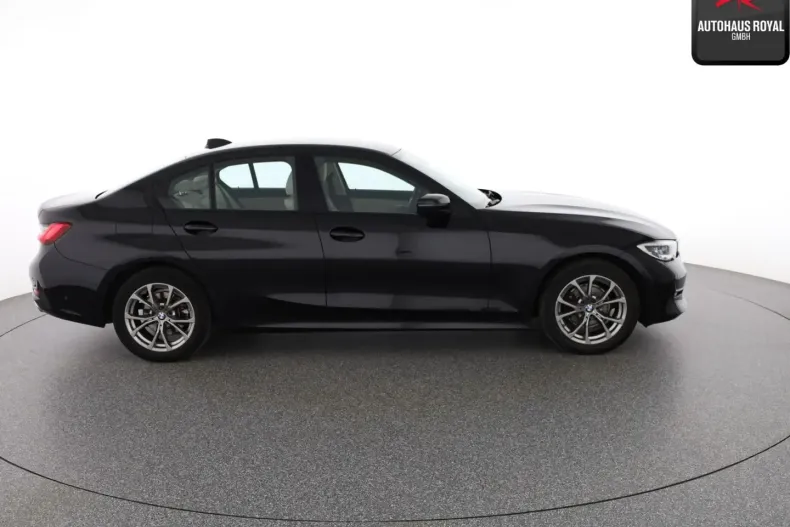 BMW 320i (Seria 3) din 2021 cu 48.439 km - oferta BMW197863 - foto 6
