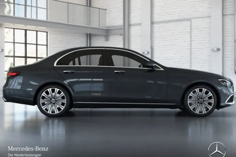 Mercedes-Benz E 300 (Clasa E) din 2022 cu 41.368 km - oferta MER197865 - foto 23