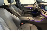 Mercedes-Benz E 300 (Clasa E) din 2021 cu 58.753 km - oferta MER197866 - foto 3