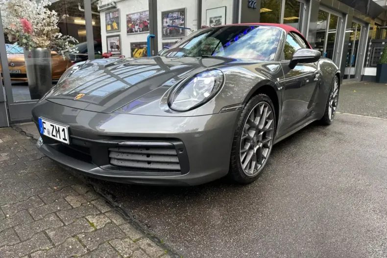 Porsche 911 din 2023 cu 828 km - oferta POR197867 - foto 1