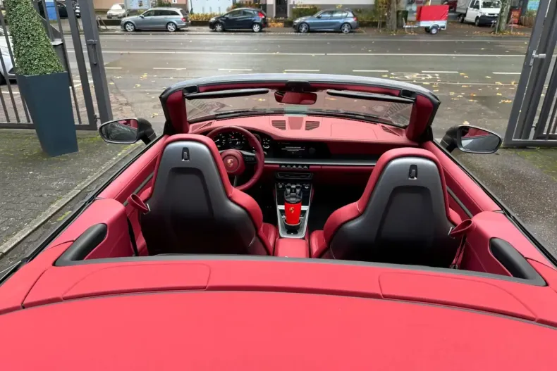 Porsche 911 din 2023 cu 828 km - oferta POR197867 - foto 10