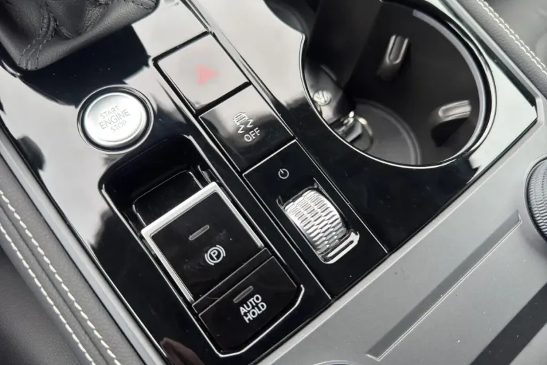 Volkswagen Touareg din 2025 cu 24.745 km - oferta VOL197871 - foto 13