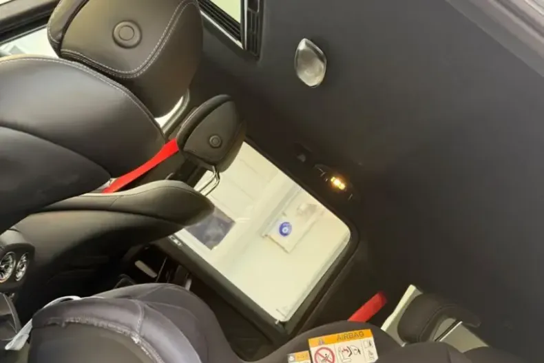 Mercedes-Benz G 63 AMG (Clasa G) din 2025 cu 15.500 km - oferta MER197875 - foto 12