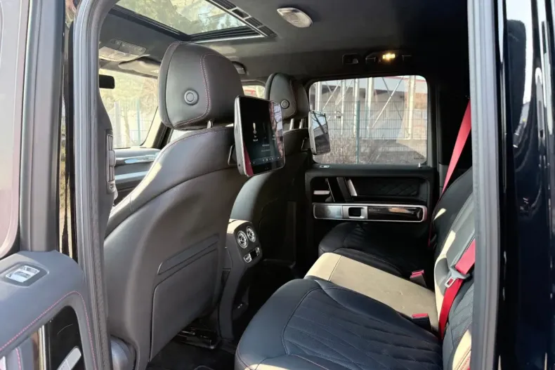 Mercedes-Benz G 63 AMG (Clasa G) din 2025 cu 4.400 km - oferta MER197876 - foto 10