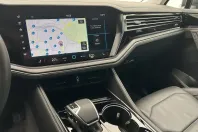 Volkswagen Touareg din 2025 cu 21.965 km - oferta VOL197882 - foto 12