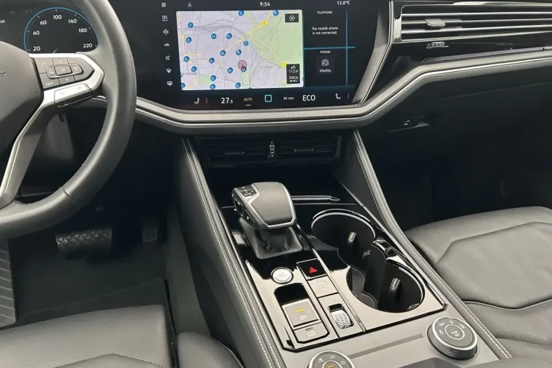 Volkswagen Touareg din 2025 cu 21.965 km - oferta VOL197882 - foto 13