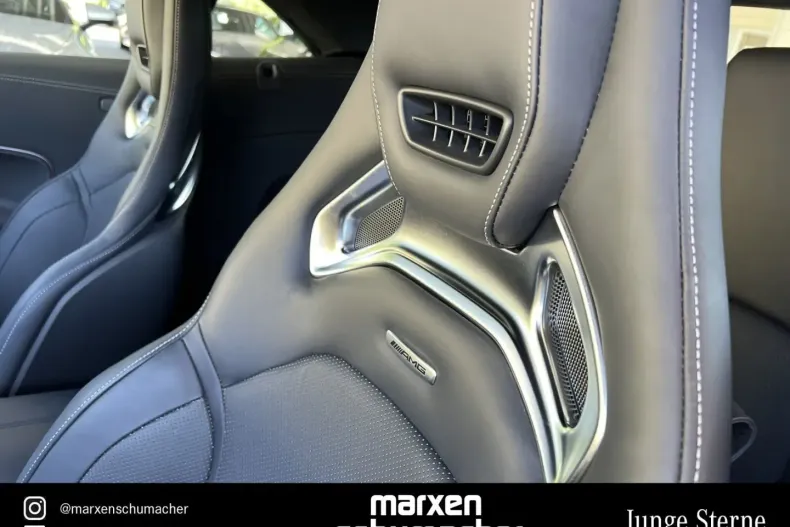 Mercedes-Benz SL 63 AMG (Clasa SL) din 2024 cu 2.630 km - oferta MER197886 - foto 15