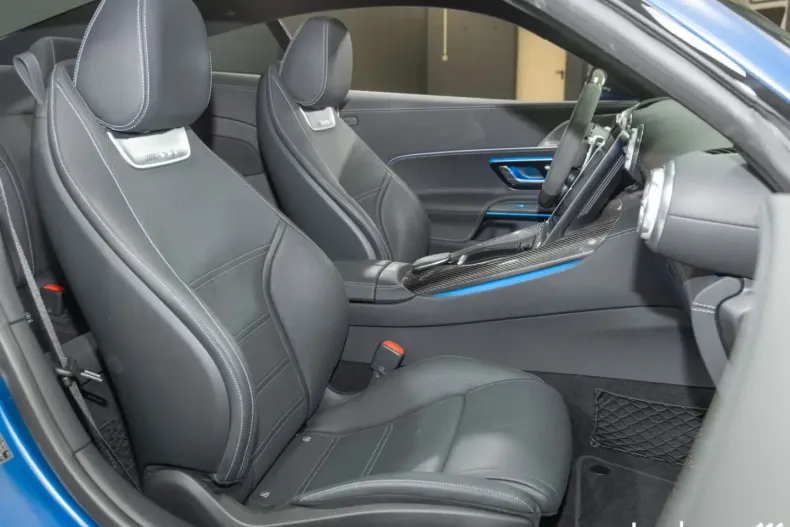 Mercedes-Benz AMG GT (Clasa GT) din 2024 cu 6.009 km - oferta MER197890 - foto 17