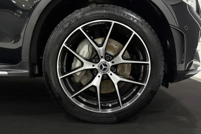 Mercedes-Benz GLC 300 (Clasa GLC) din 2022 cu 60.648 km - oferta MER197904 - foto 10
