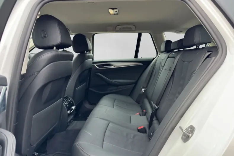 BMW 530d (Seria 5) din 2022 cu 99.600 km - oferta BMW197907 - foto 12