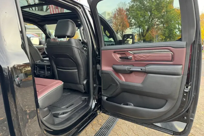 Dodge RAM din 2026 cu 10 km - oferta DOD197911 - foto 31