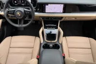 Porsche Cayenne din 2025 cu 14.980 km - oferta POR197912 - foto 18
