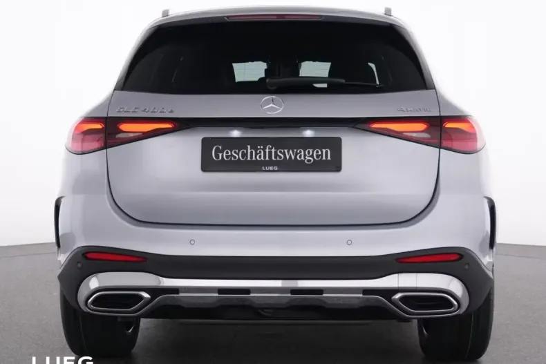 Mercedes-Benz GLC 400 (Clasa GLC) din 2025 cu 14.900 km - oferta MER197917 - foto 4