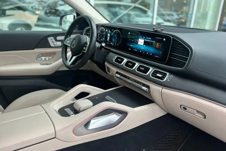 Mercedes-Benz GLE 400 (Clasa GLE) din 2021 cu 71.720 km - oferta MER197925 - foto 9