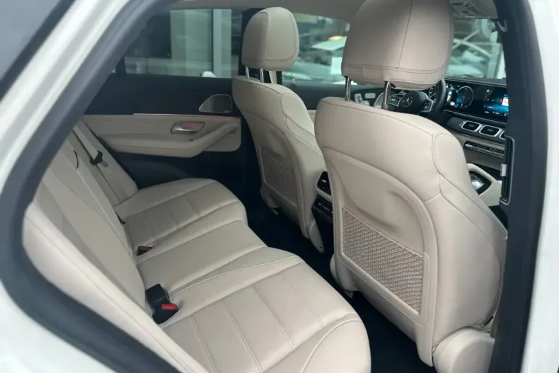 Mercedes-Benz GLE 400 (Clasa GLE) din 2021 cu 71.720 km - oferta MER197925 - foto 17