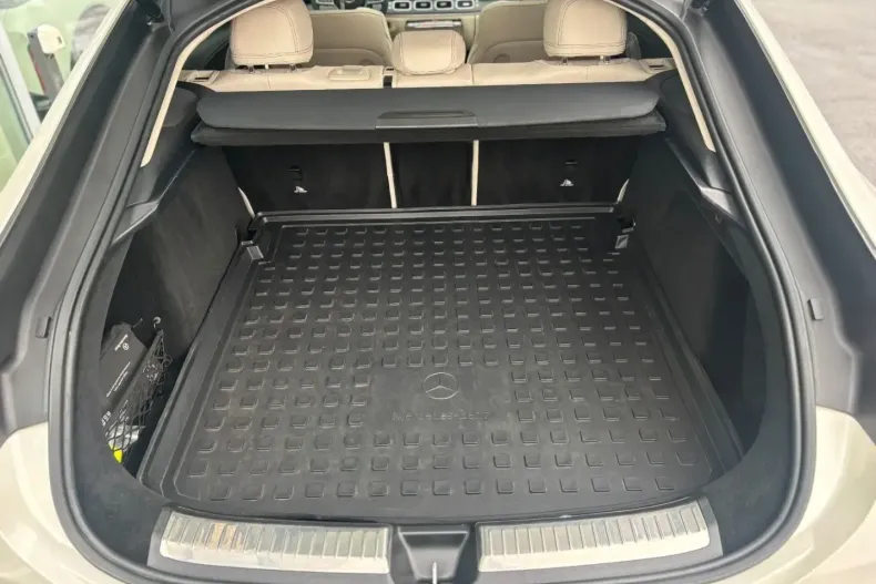 Mercedes-Benz GLE 400 (Clasa GLE) din 2021 cu 71.720 km - oferta MER197925 - foto 21