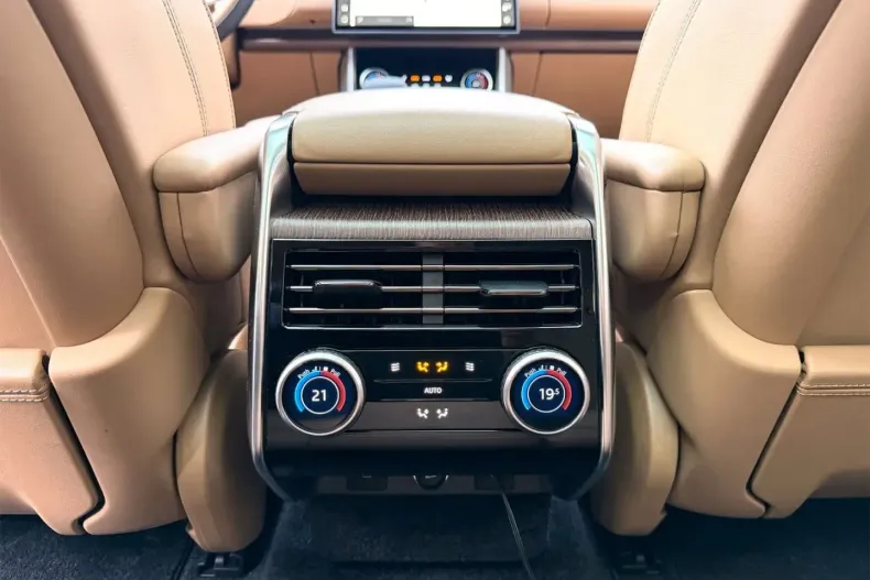 Land Rover Range Rover din 2023 cu 21.177 km - oferta LAN197931 - foto 28