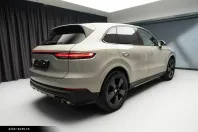 Porsche Cayenne din 2022 cu 72.760 km - oferta POR197932 - foto 14