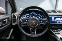 Porsche Cayenne din 2022 cu 72.760 km - oferta POR197932 - foto 17