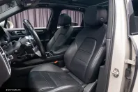 Porsche Cayenne din 2022 cu 72.760 km - oferta POR197932 - foto 21