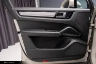 Porsche Cayenne din 2022 cu 72.760 km - oferta POR197932 - foto 29